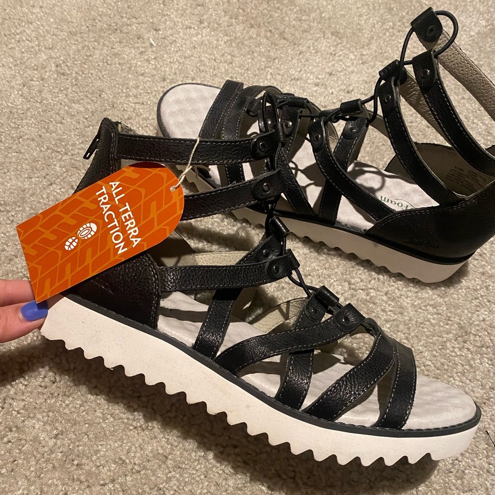 BRAND NEW WITH TAGS. JAMBU sandals